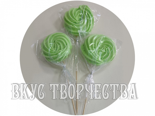 Безе спираль на палочке  зеленое